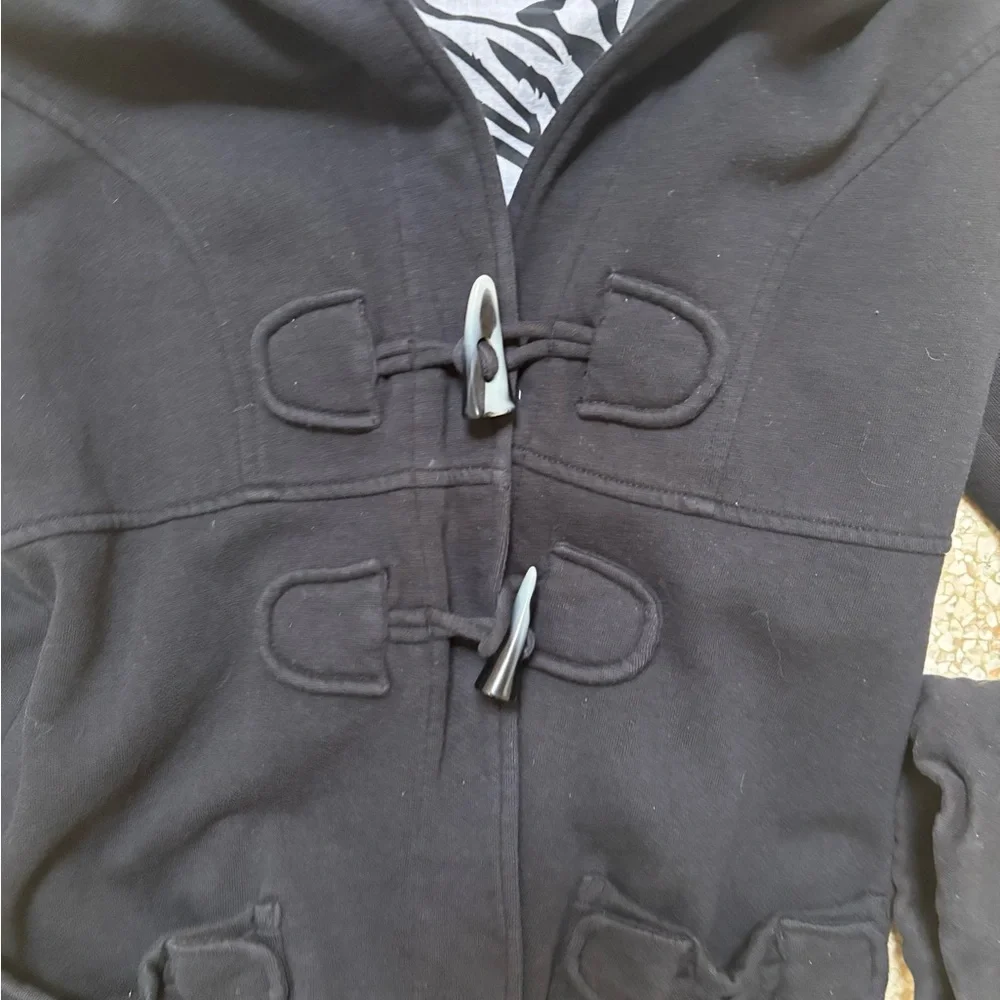 Full Tilt black vintage Y2K toggle button jacket size large